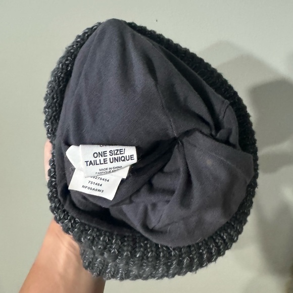 North Face Beanie - Picture 2 of 2